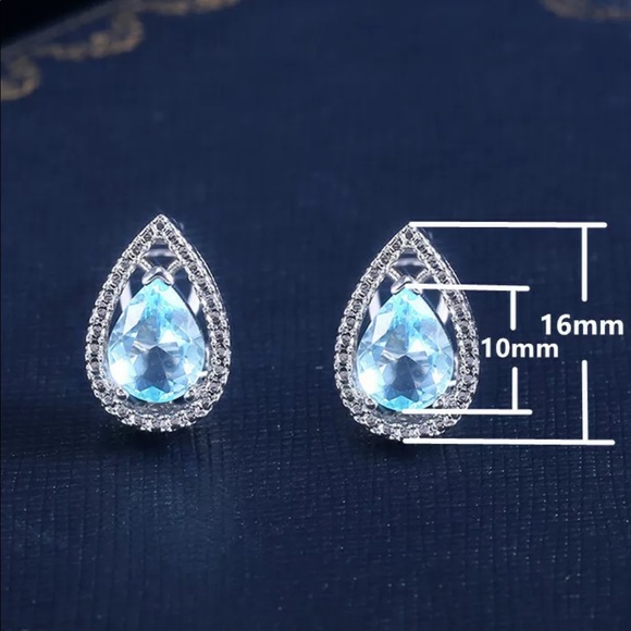 Silver Aquamarine Stud Earrings - Picture 5 of 7